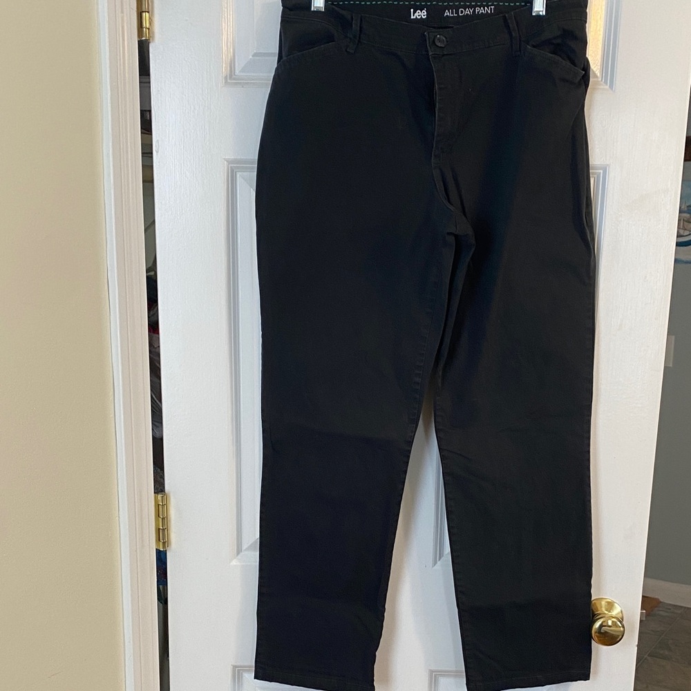 Lee Women’s Classic Black Trousers